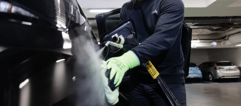 Quelle différence entre le polissage et le lustrage ?