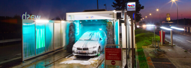 Lavage auto aux rouleaux : quel programme choisir en hiver ?